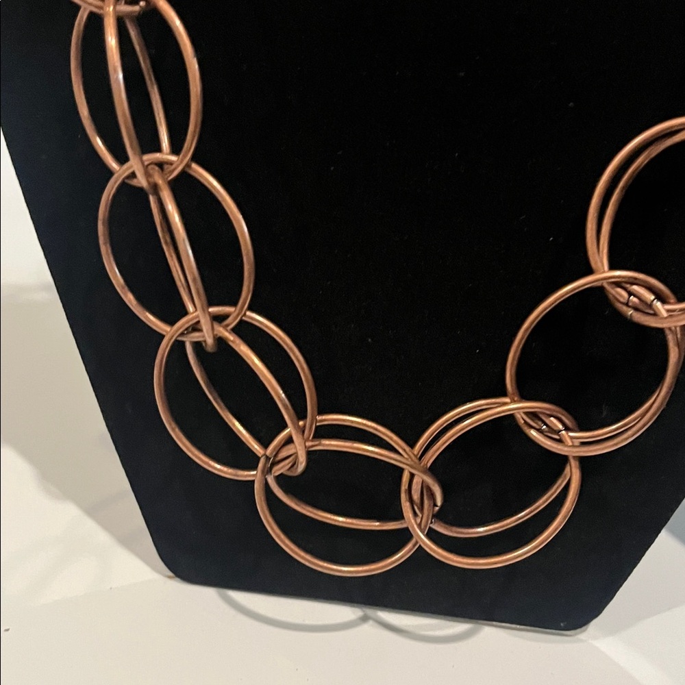 Paparazzi Gold Copper Statement Necklace and earrings set Intricate Design - Picture 2 of 9